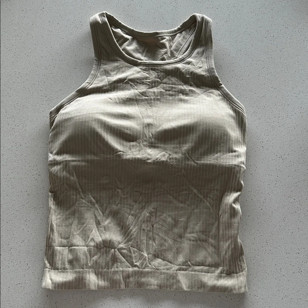 Seamless Racerback Hip Length Tank - Picture 6 of 7